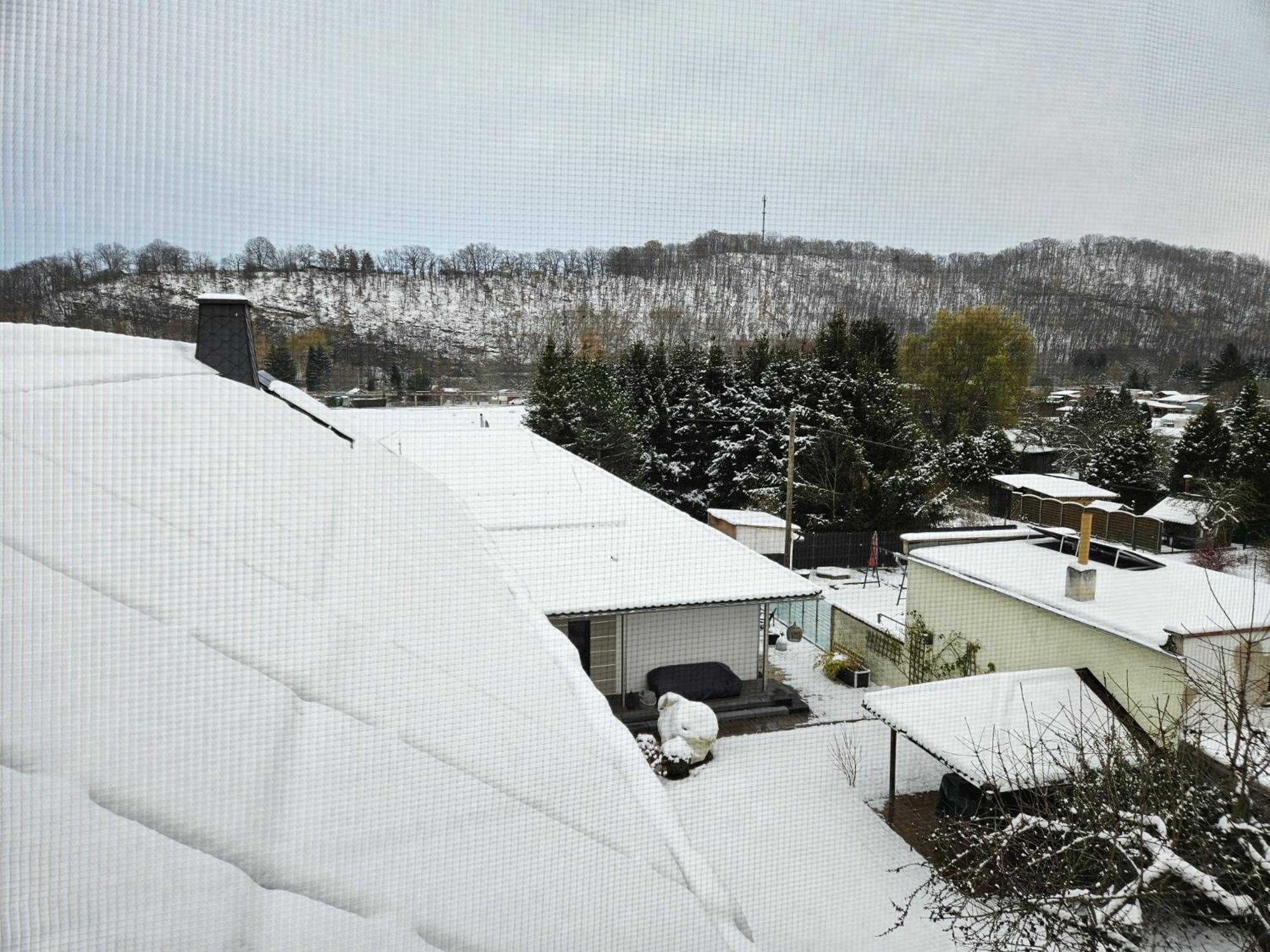 Apartments Am Saalebogen Mit Gartenterrasse, Grillkamin, Freie Parkplaetze Rudolstadt Exterior foto